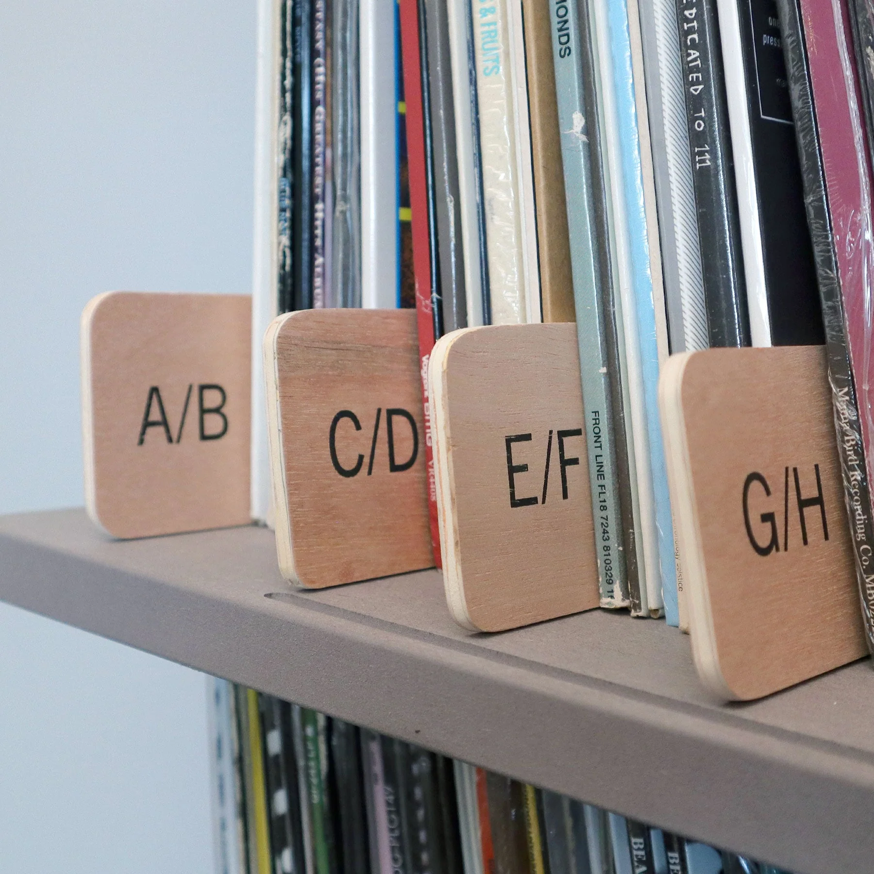Wooden LP Dividers For Vinyl Records / Alpha - Image 3